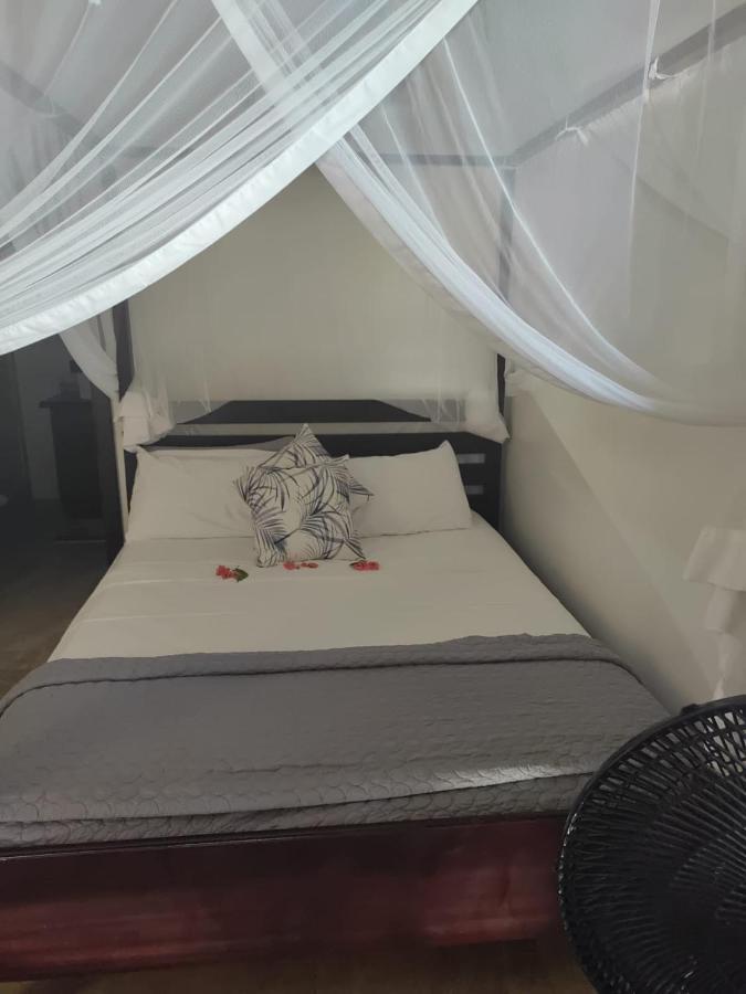 Moringa Villa Studio 1 Суфриер Экстерьер фото